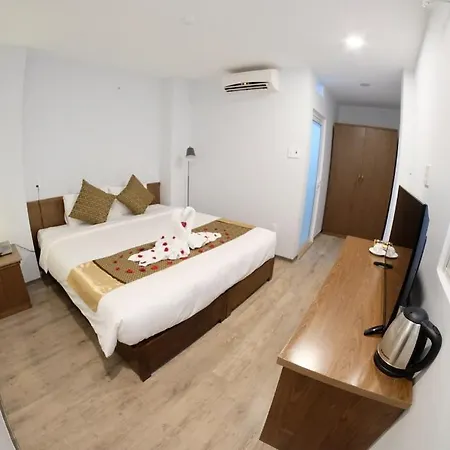 The Umi Hotel Ho Chi Minh City Exterior photo