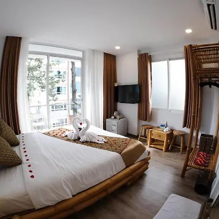 The Umi Hotel Ho Chi Minh City Exterior photo