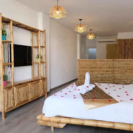 The Umi Hotel Ho Chi Minh City Exterior photo